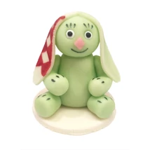 kockasfulu-nyúl-marcipan-figura