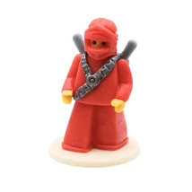 ninja-piros-marcipan-figura