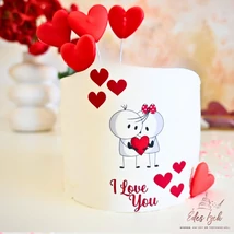 Valentin-napi-torta- I-love-you-felirattal