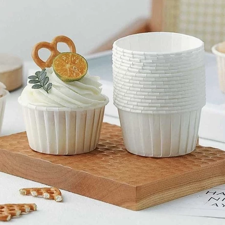 Muffin papír - 24 db-os szett, fehér színben