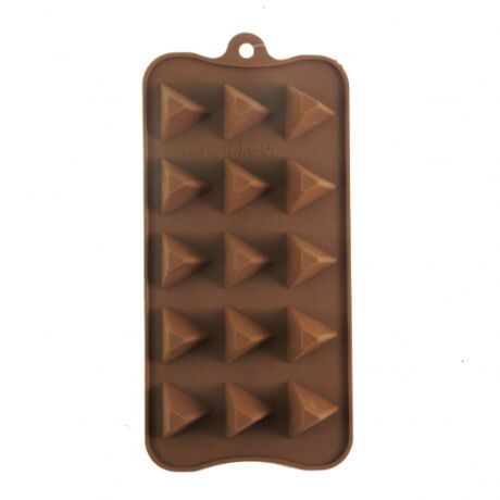 piramis-csokolade-forma