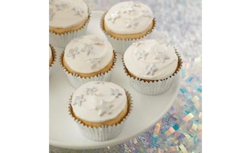 Ezüst csillagos cupcake