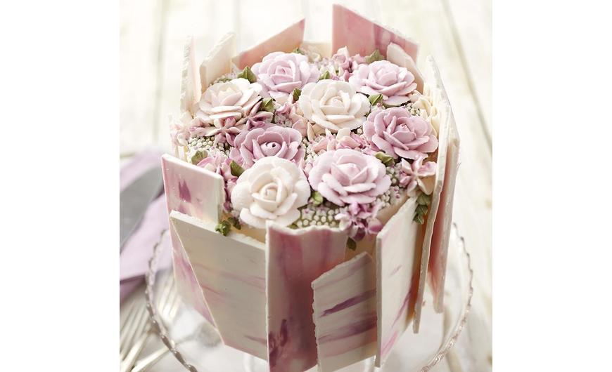 Rózsás anyák napi torta