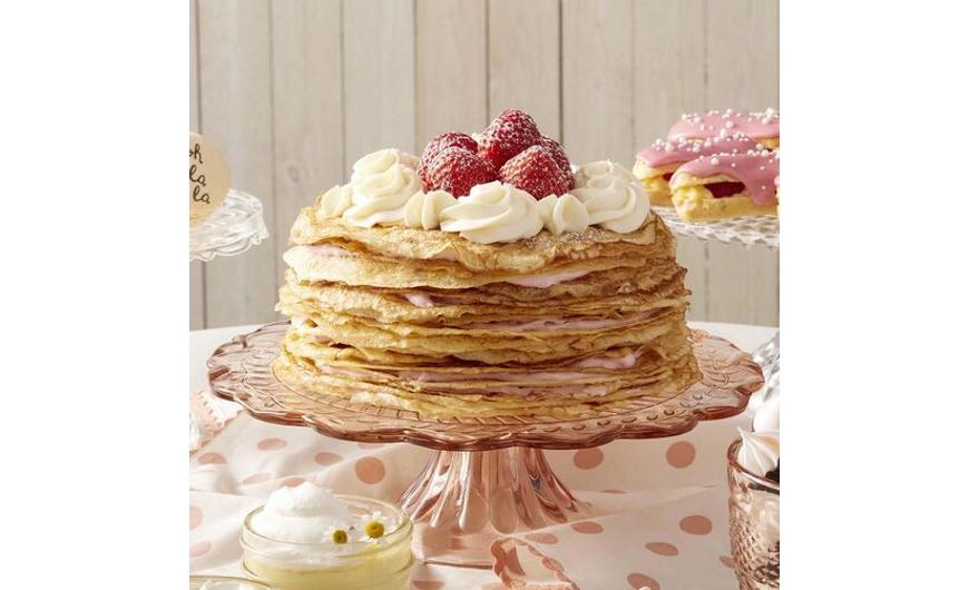 Epres, tejszínes palacsinta torta