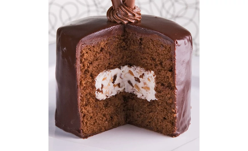 Torta bevonása csokoládé ganache-al